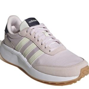 adidas Women's Sneakers in Light Pink and Cream Fits more like a 9